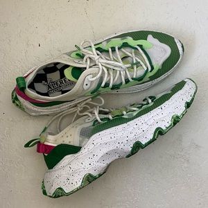 Sorel x Alfred Coffee Collab Green and White Athletic Shoes